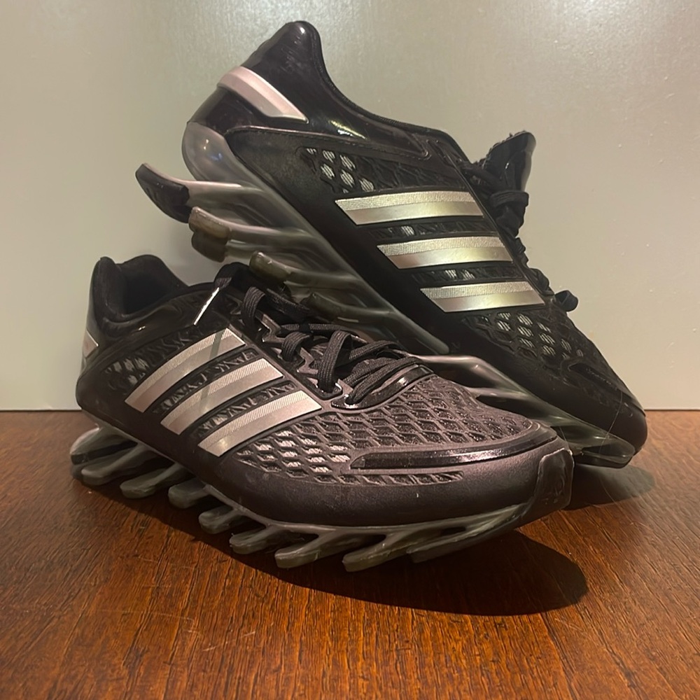 Adidas Spring Blade Razor Black